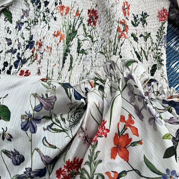 Alexis Elsa top in botanical cream - Picture 7 of 10